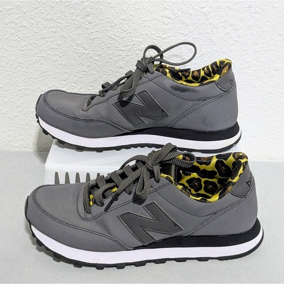 New Balance Shoes - New Balance WL501HRT Womens 6B Gray Casual Sneakers Leopard Lining